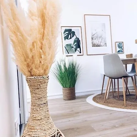 Superbe: Parking Gratuit + Wifi + Balcon * Grenoble