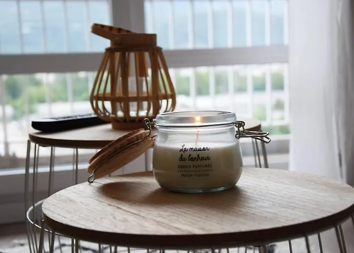 Superbe: Parking Gratuit + Wifi + Balcon Apartment Grenoble